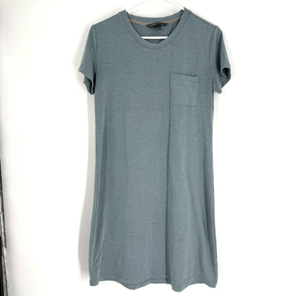 Free Fly Bamboo Flex Pocket Dress Women Blue Fishing Outdoor Camp Coastal Size S